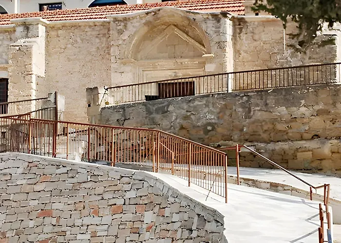 Charming In Larnaca With Sea View - 73 M² Apartmán *