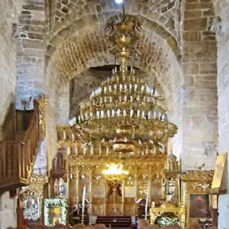 Charming In Larnaca With Sea View - 73 M² Apartament *