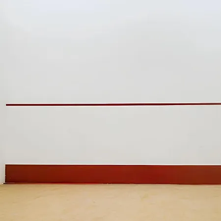 Apartament Charming In Larnaca With Sea View - 73 M²