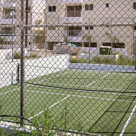 Apartament Charming In Larnaca With Sea View - 73 M²