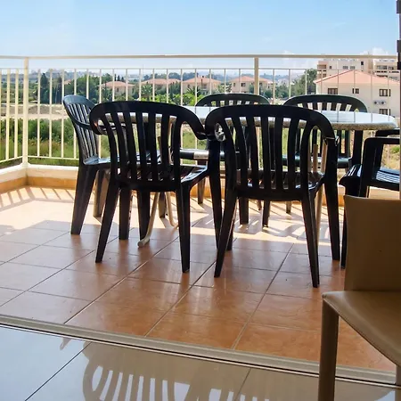 Charming In Larnaca With Sea View - 73 M² Lejlighed *